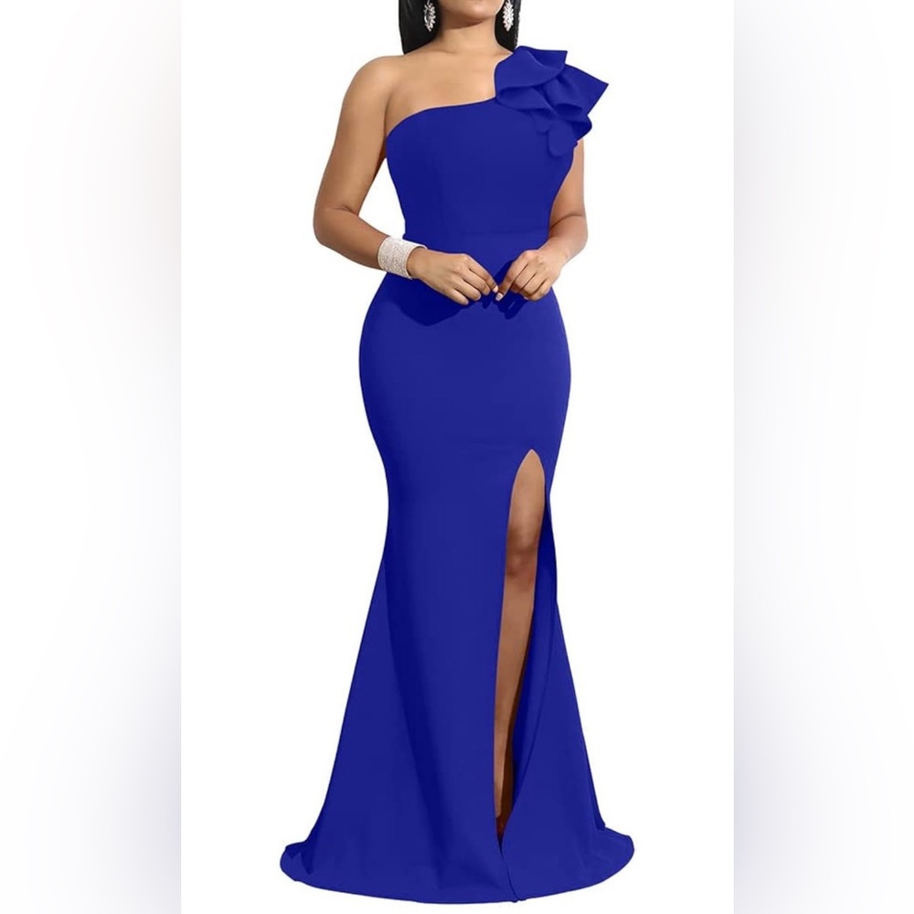 Chic One-Shoulder Blue Maxi Dress
